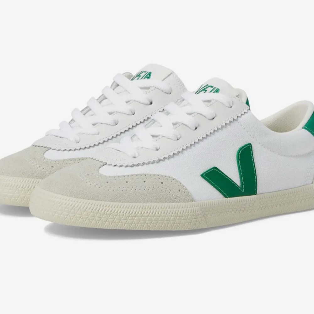 Women’s Veja Sneakers